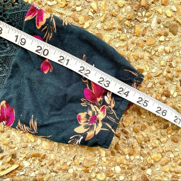 Daniel Rainn Stitch Fix Floral Crochet Lace Long Sleeve Boho Blouse Size M - Picture 8 of 12